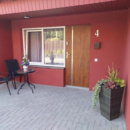Lapiu Ola Apartment Utena Exterior foto